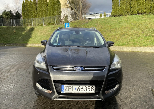 Ford Kuga cena 55000 przebieg: 118724, rok produkcji 2015 z Szczecin małe 667